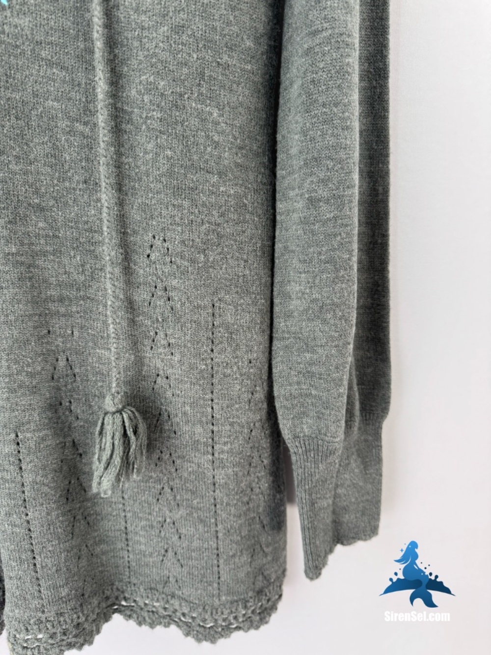 1314 FREE PEOPLE Embroidered Knit Tunic Sweater Tassel – XS – Gray - Picture 6 of 15